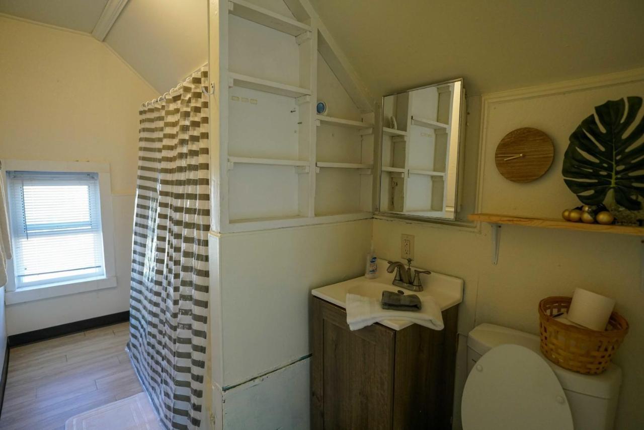 2 Bedroom Apartment Near Ndsu And Downtown ฟาร์โก ภายนอก รูปภาพ